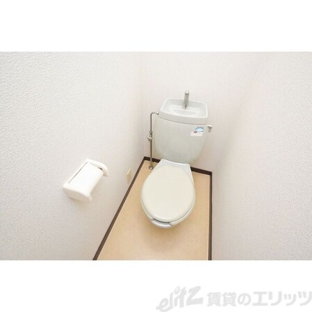 ヴィラプレフェールIIB棟の物件内観写真